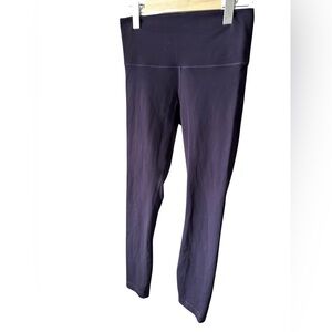 Lululemon Wunder under crops purple